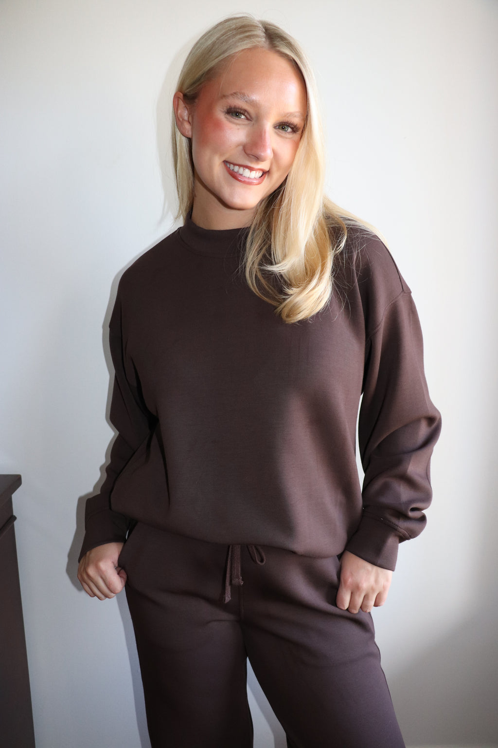 Harlow Mockneck – Espresso