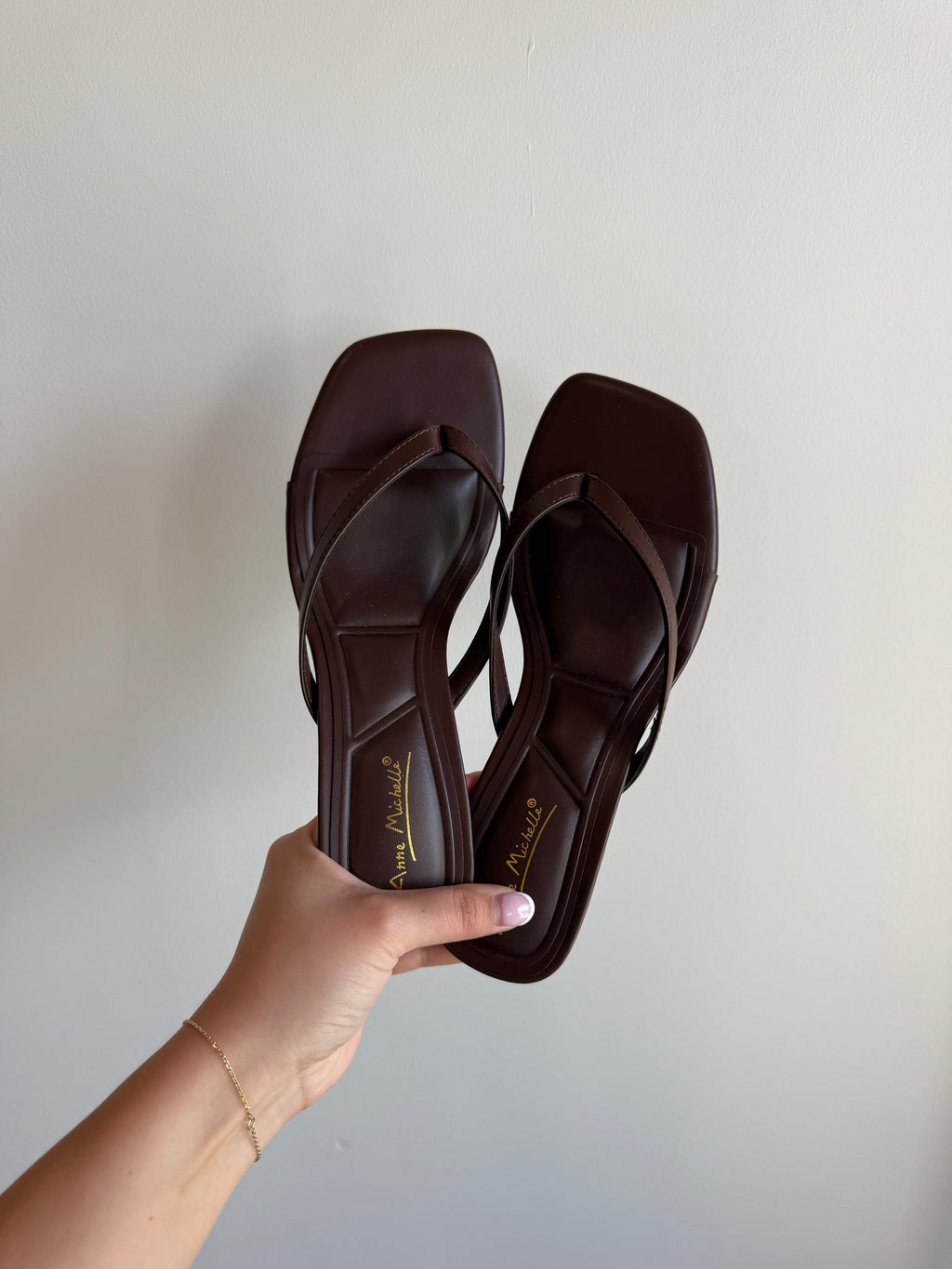 Madison Kitten Heel