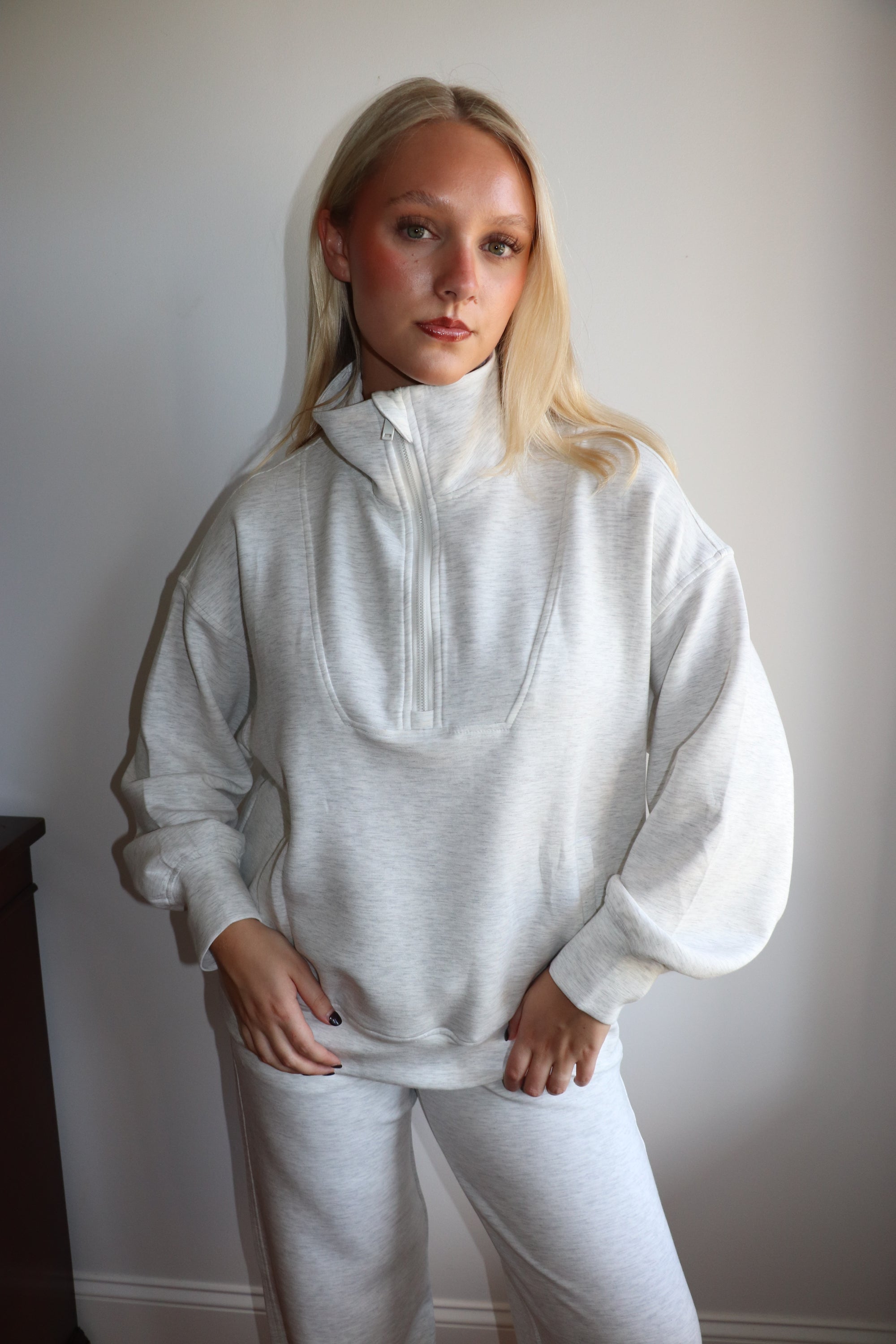 Rowan Quarter Zip – Light Heather Grey