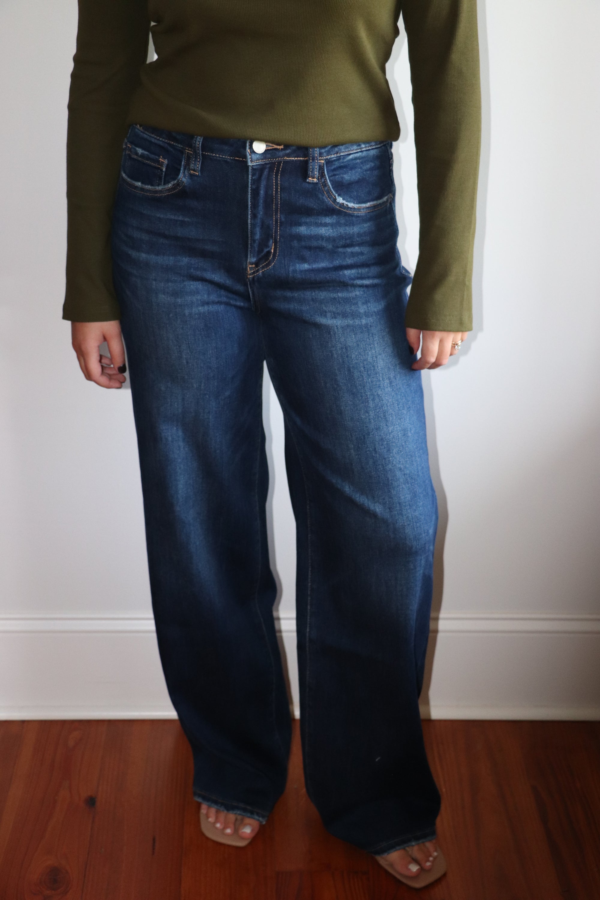 Diane Wide-Leg Jean