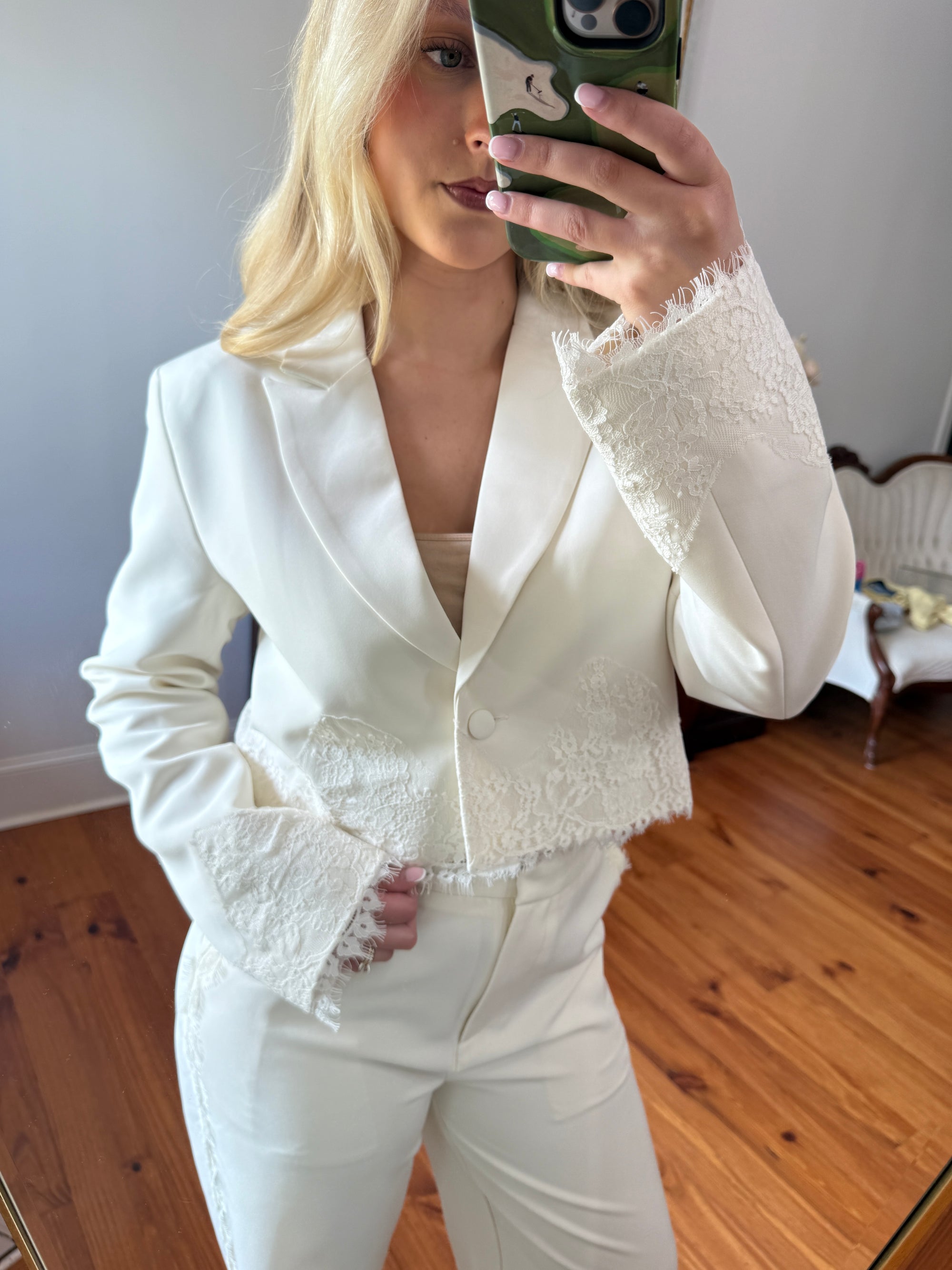 Nicole Blazer