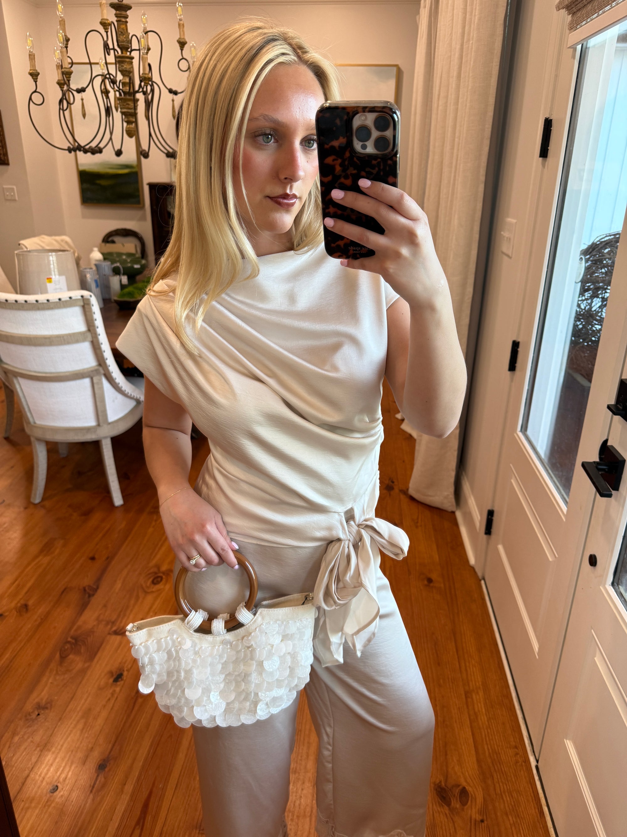 Pearl Shell Bag