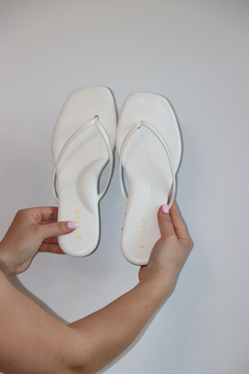 Sunny Flip Flop - White