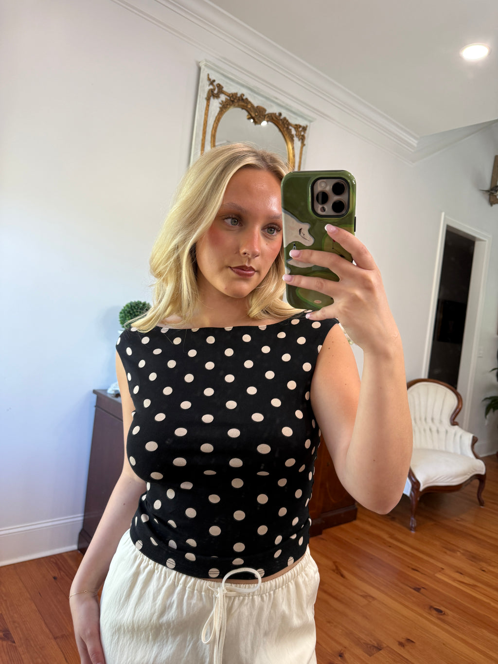 Louisa Top