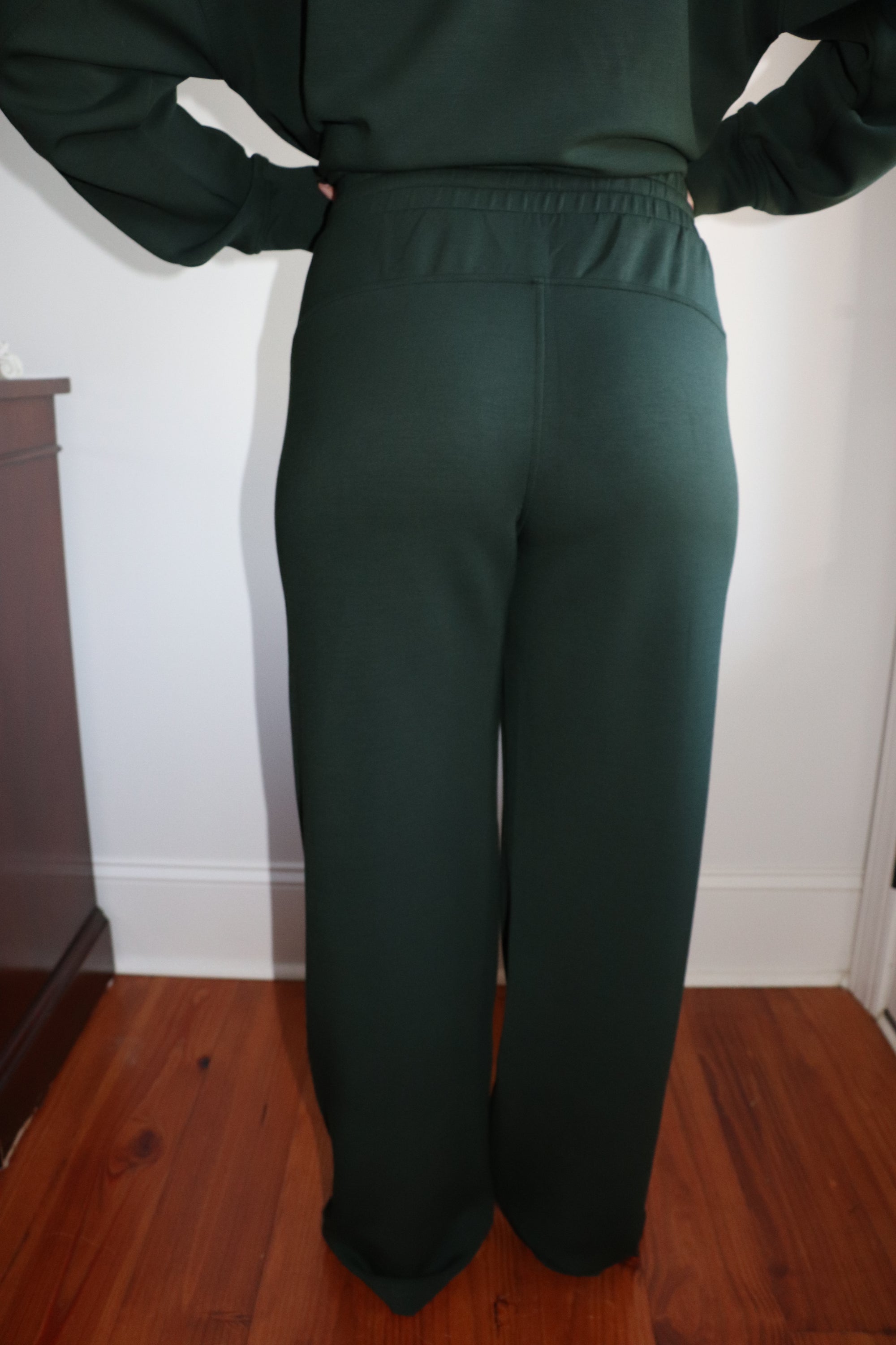 Wren Lounge Pant – Regency Green