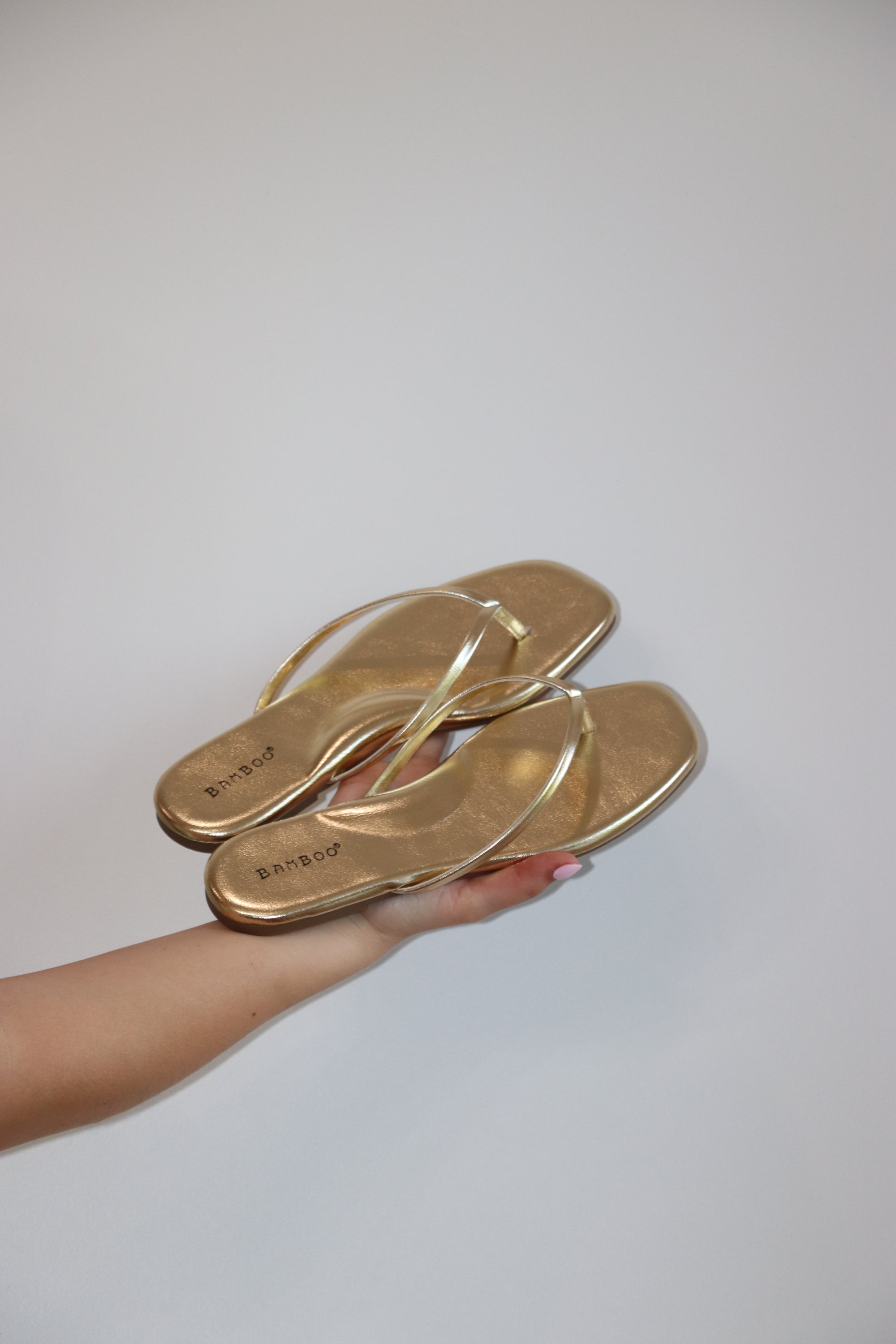 Sunny Flip Flop - Gold