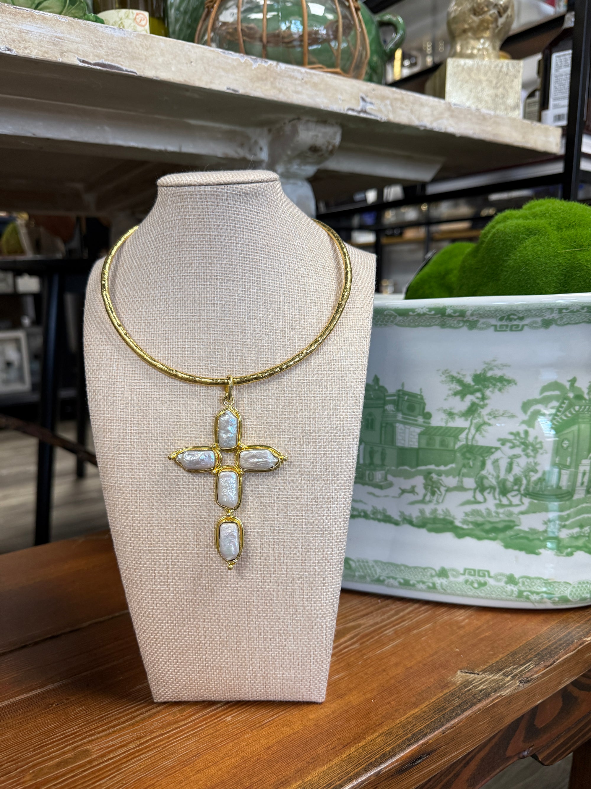 Hosanna Necklace