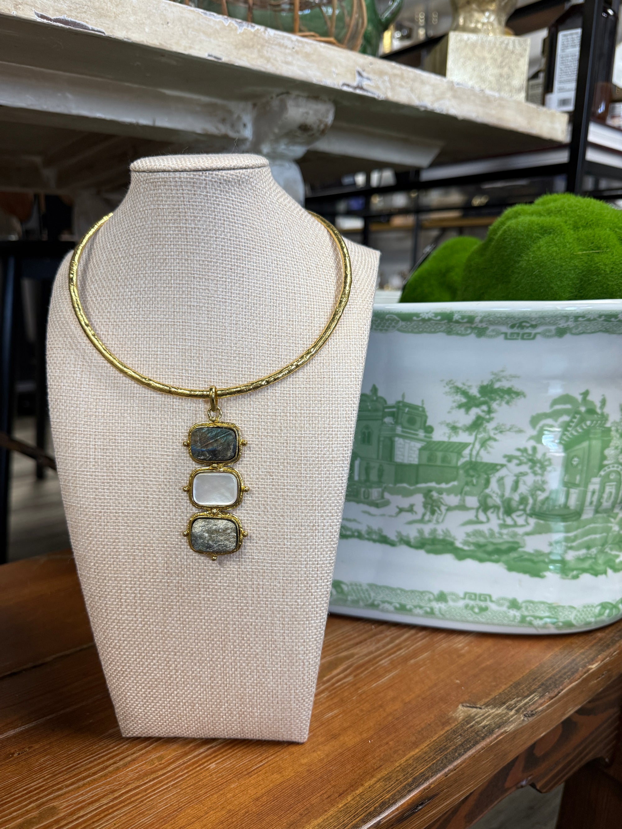 Lydia Necklace - Stone